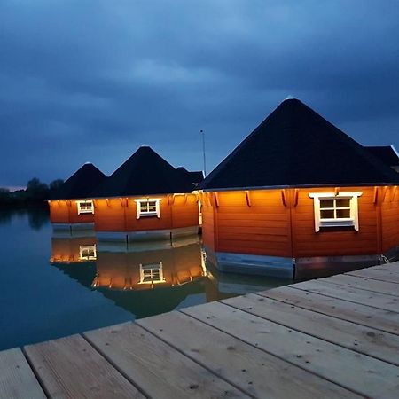 Maritime Freizeit Camp "Mfc" Erfurter Seen Eksteriør billede